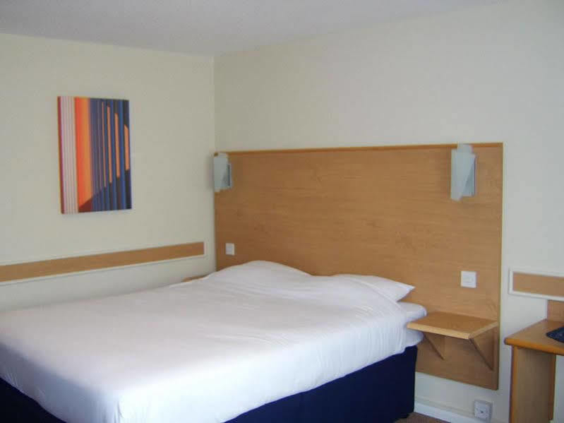 Days Inn Warwick Northbound M40 Ashorne Exterior photo