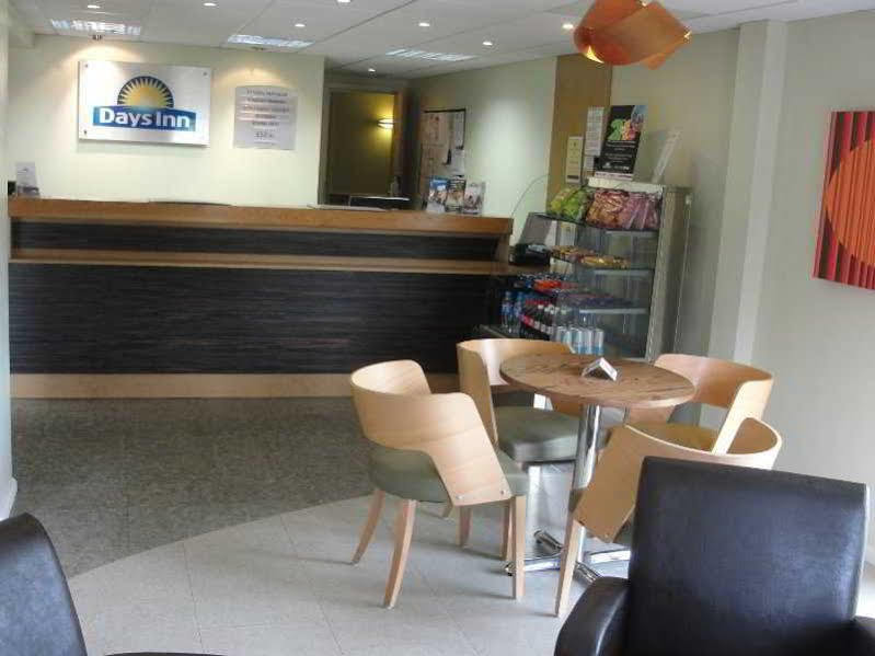 Days Inn Warwick Northbound M40 Ashorne Exterior photo